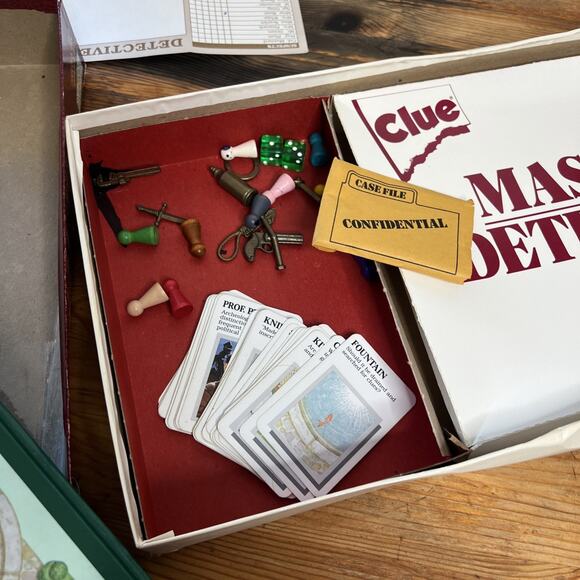 Clue Master Detective Game 1988 VTG Parker Brothers Complete Board Game HTF - Picture 15 of 16